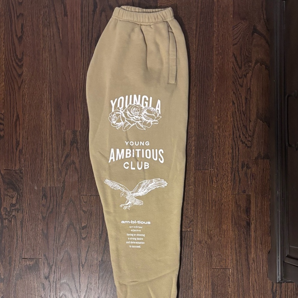 YOUNG LA Beige Joggers